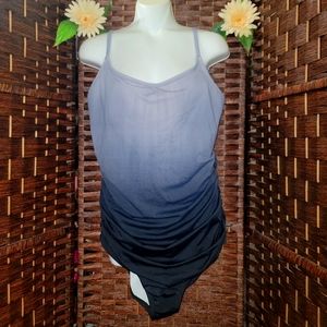 SPEEDO SWIMMING SUITE ONE PICE GOOD CONDITION